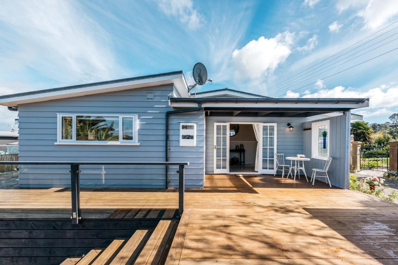 Pohutukawa Cottage, Waiheke Island Surfdale Экстерьер фото