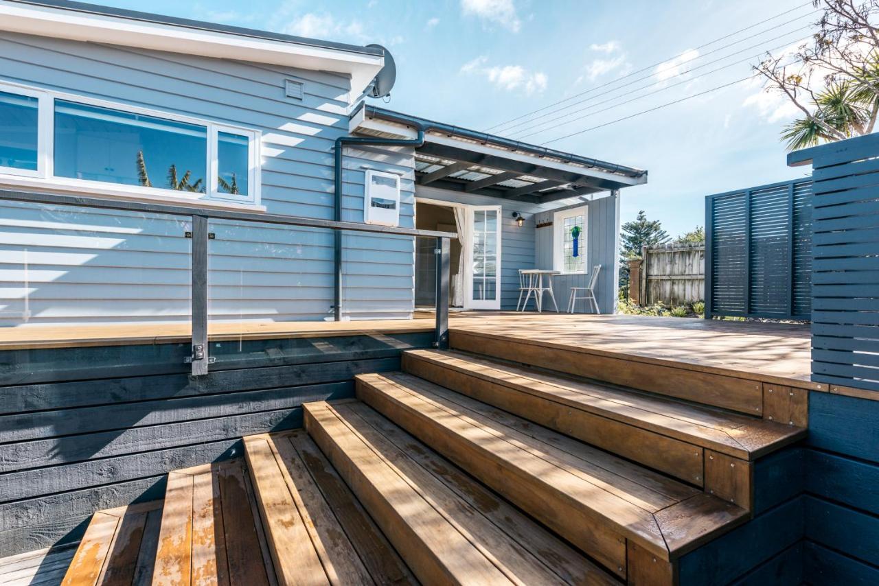 Pohutukawa Cottage, Waiheke Island Surfdale Экстерьер фото