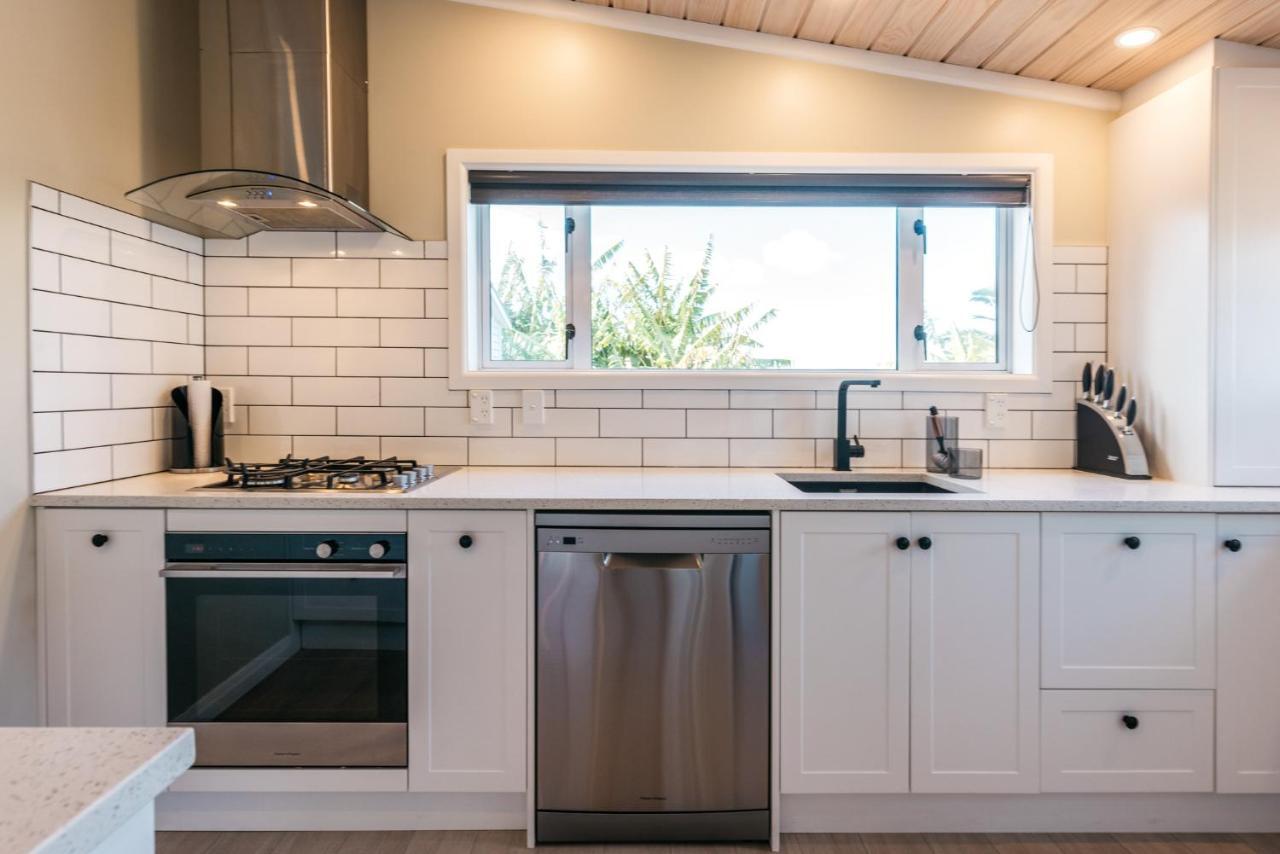 Pohutukawa Cottage, Waiheke Island Surfdale Экстерьер фото