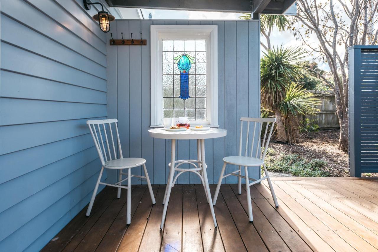 Pohutukawa Cottage, Waiheke Island Surfdale Экстерьер фото